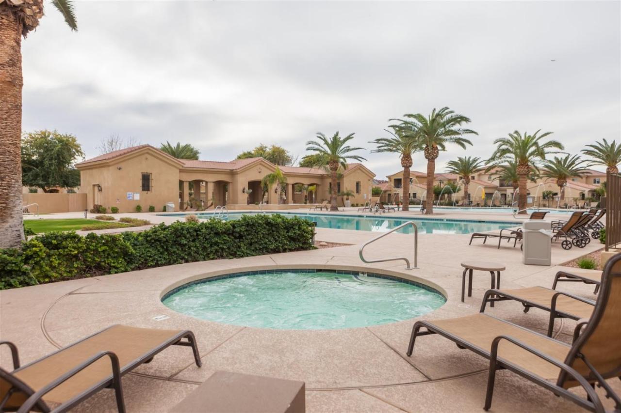 Gated Townhouse With Heated Pool, Hot Tub, Near Us60 Βίλα Mesa Εξωτερικό φωτογραφία