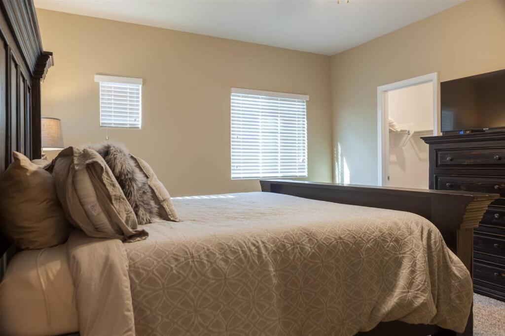 Gated Townhouse With Heated Pool, Hot Tub, Near Us60 Βίλα Mesa Εξωτερικό φωτογραφία
