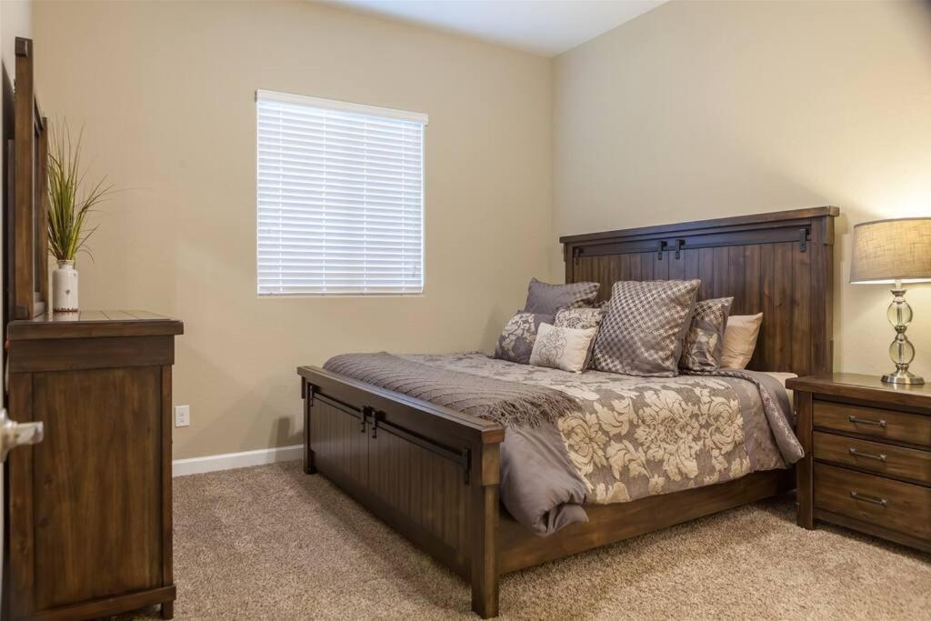 Gated Townhouse With Heated Pool, Hot Tub, Near Us60 Βίλα Mesa Εξωτερικό φωτογραφία