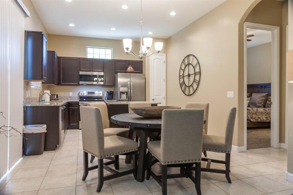Gated Townhouse With Heated Pool, Hot Tub, Near Us60 Βίλα Mesa Εξωτερικό φωτογραφία