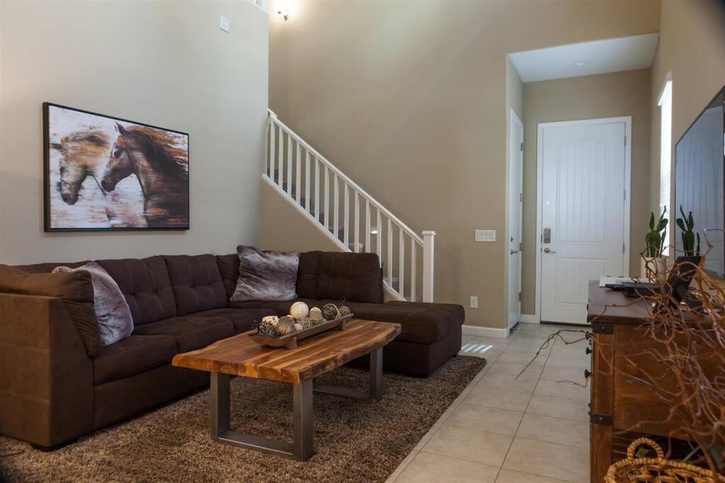 Gated Townhouse With Heated Pool, Hot Tub, Near Us60 Βίλα Mesa Εξωτερικό φωτογραφία